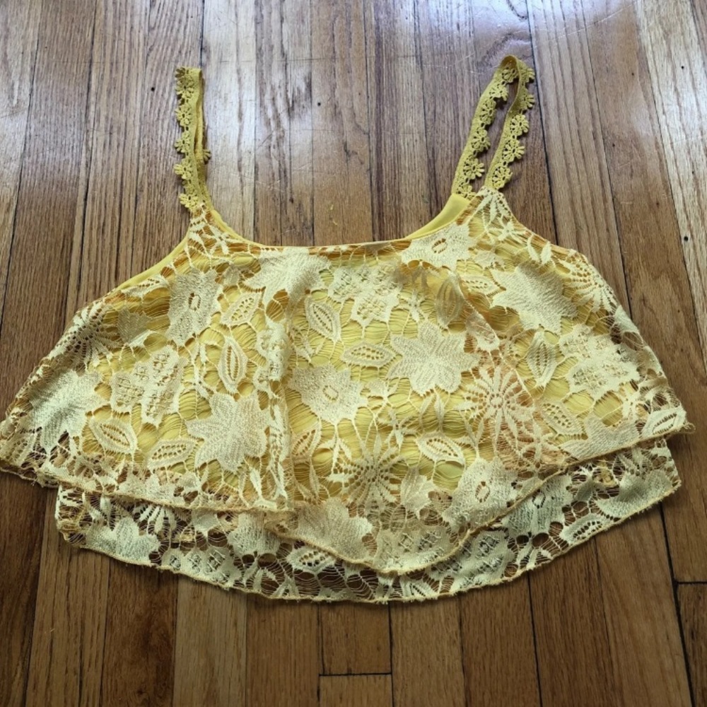 NWT cropped tank top